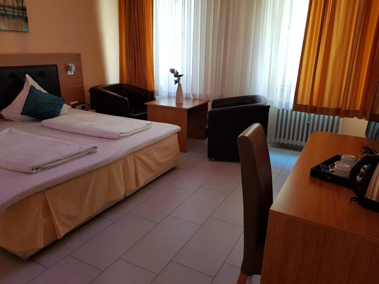 Hotel Drei Kronen Dortmund Exteriör bild